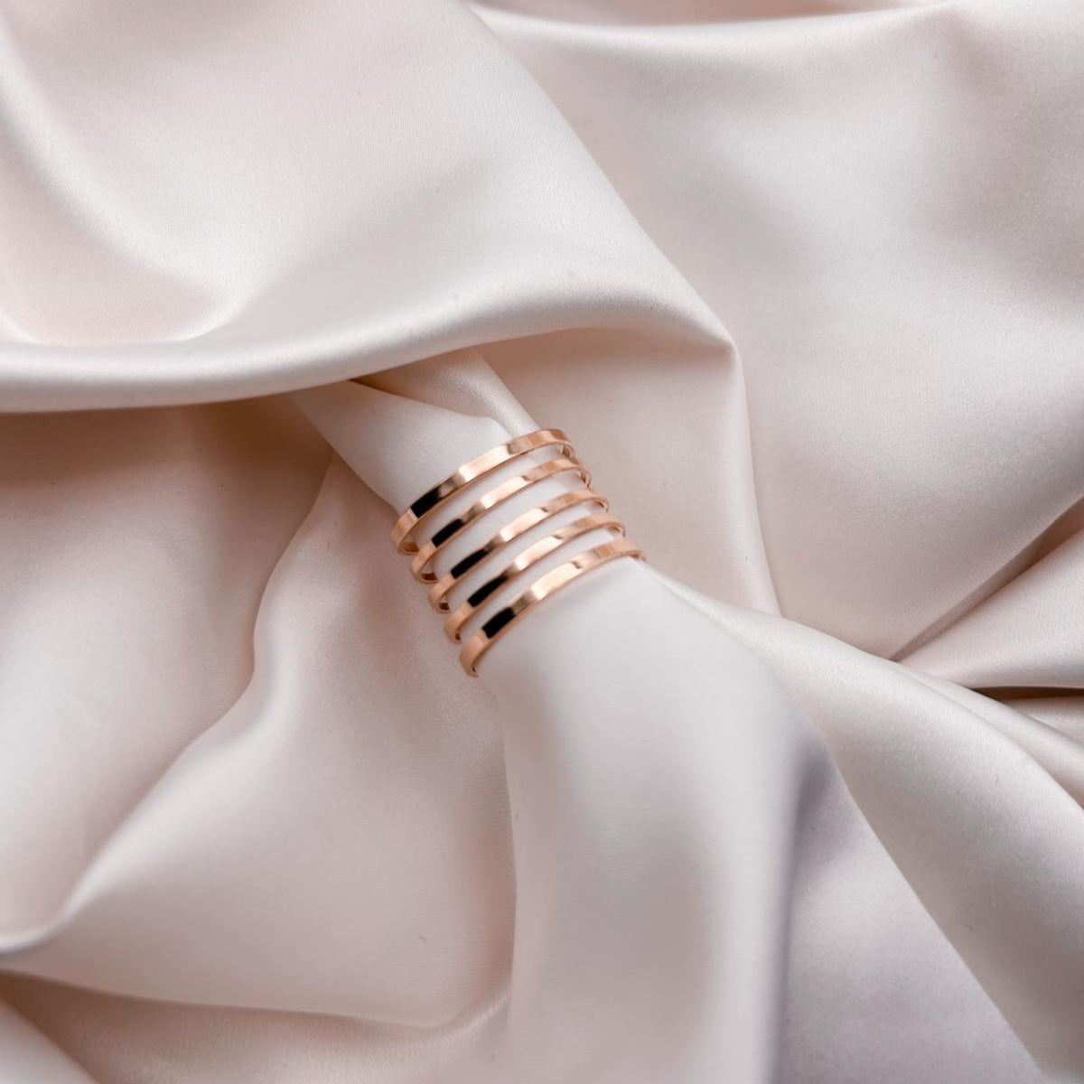Gold Ring 5 Lines