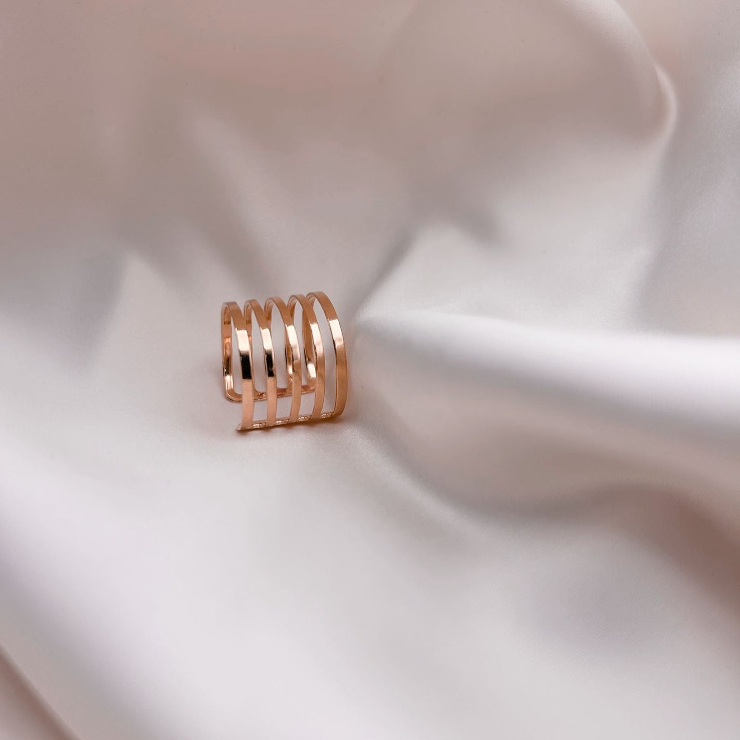Gold Ring 5 Lines