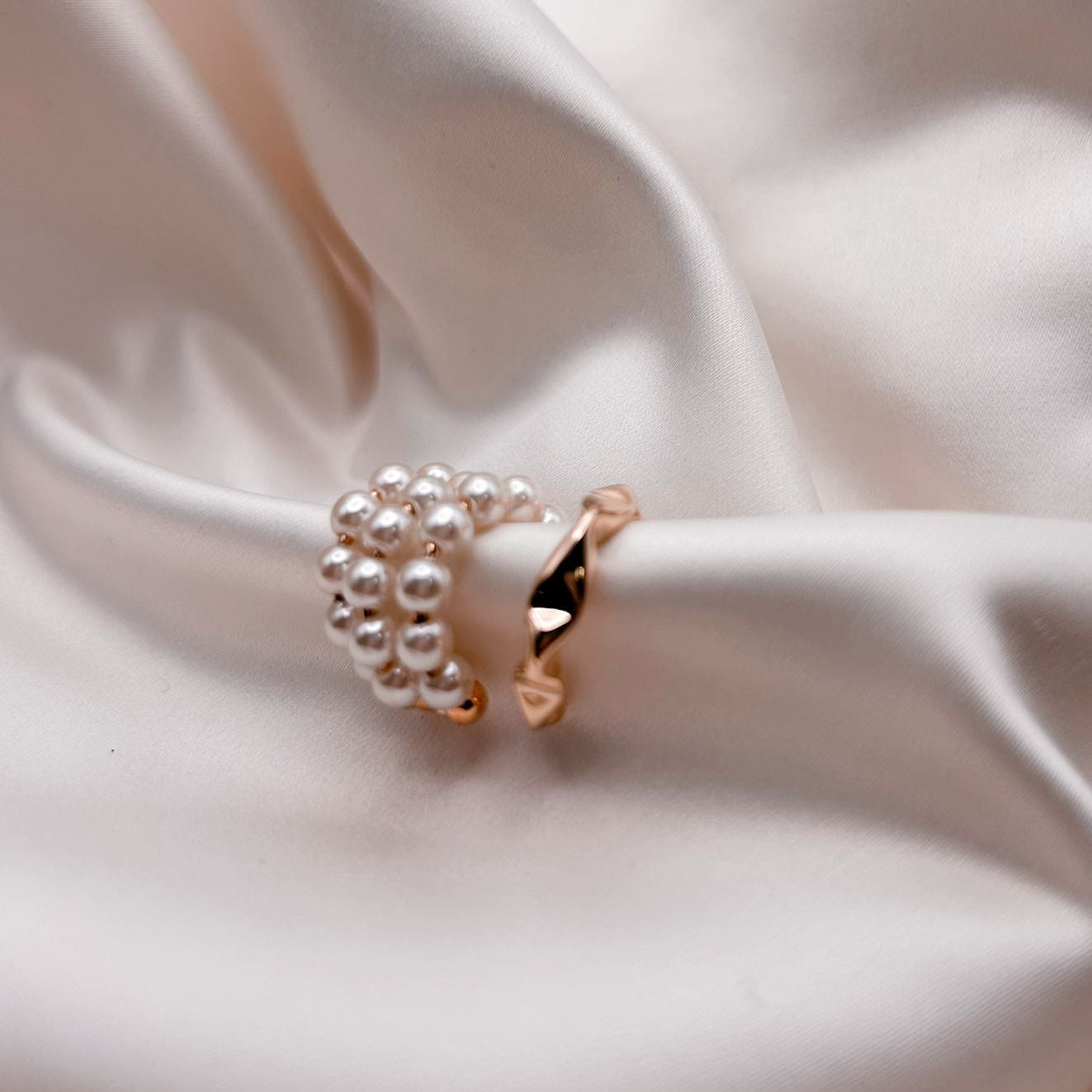 Ear Cuff 3 Band Pearls