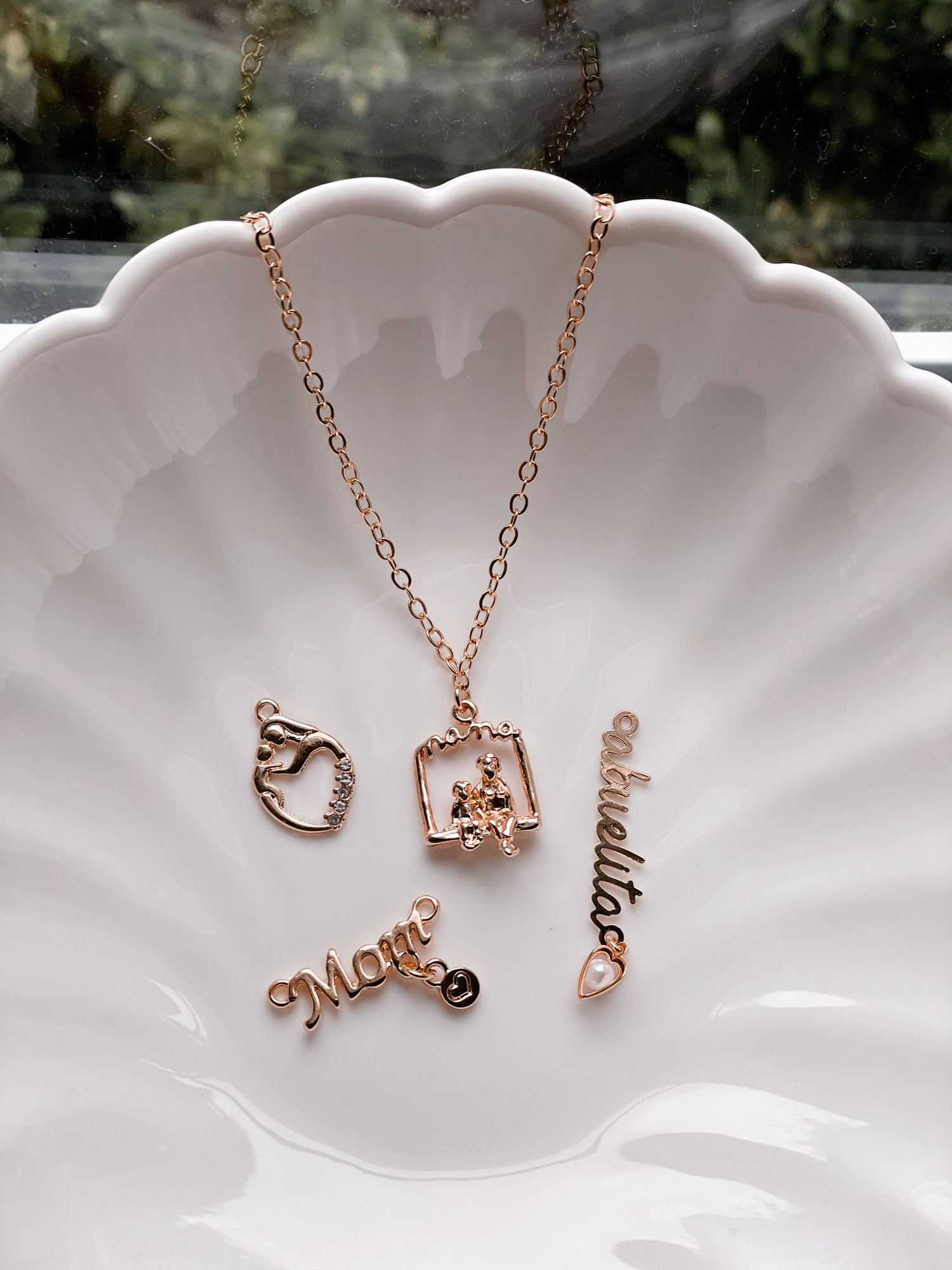 N/S✧ Mother´s Day Rooted Collection