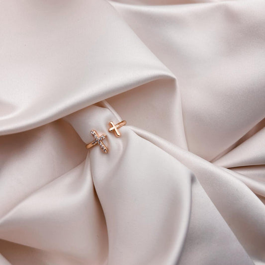 Gold Ring Cross